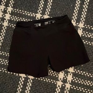 Mountain Hardwear Shorts